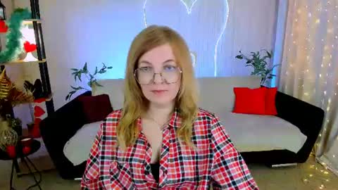 Alice online show from June 24, 10:44 am
