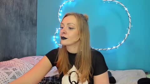 YourVenus00 -Follow my OF online show from January 30, 9:14 pm