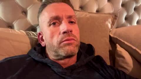 You want us 69 online show from March 30, 8:09 pm