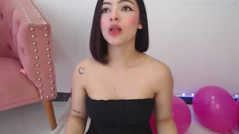 tender girl online show from March 18, 8:15 pm