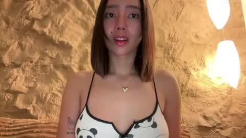 YowgineTheGreat online show from March 13, 9:45 am