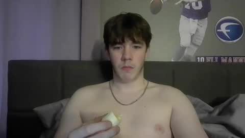 YoungPhysique05 online show from January 6, 12:53 pm