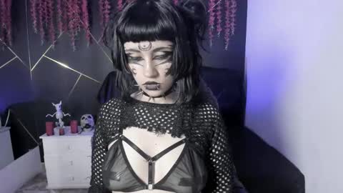 Yue Eclipsa online show from November 6, 3:53 am