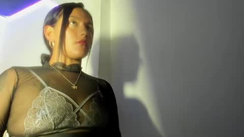 yuli_manson online show from April 15, 7:49 pm