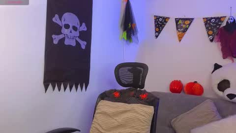 yulian_vasquez online show from October 27, 12:27 pm