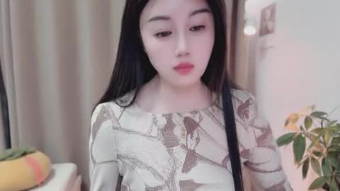 YunEr online show from March 31, 2:28 pm