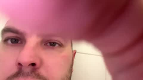 Snapshot of yungcupandspoonn chatting on October 10, 11:27 am deezy online show from October 10, 11:27 am