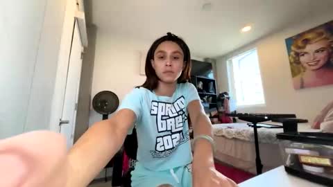 BbyTSSLut online show from May 10, 11:44 pm