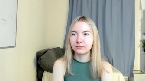 Alesia online show from November 25, 7:51 am