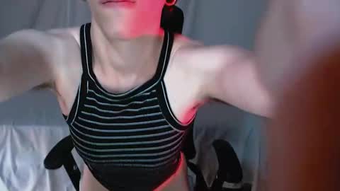 Yuyu online show from March 9, 9:46 pm