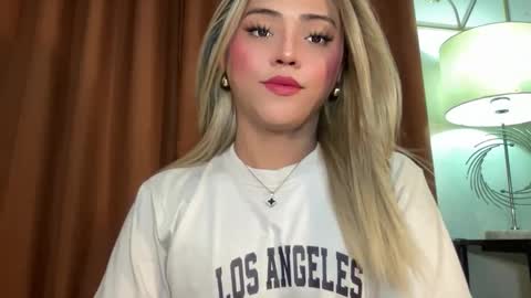 Miss Cali online show from October 6, 2:29 am