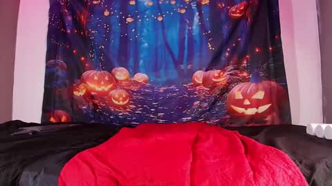 Zoe  online show from October 23, 4:25 am