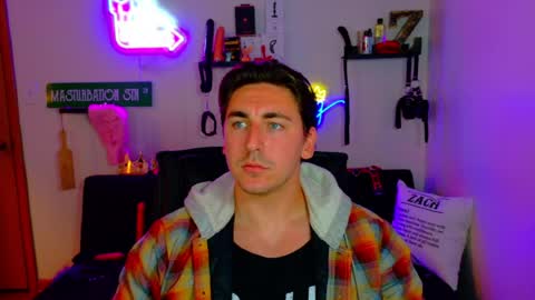 Zach Rhyder online show from June 1, 1:51 am