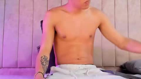 Snapshot of zack_conor chatting on January 24, 5:53 pm zack conor online show from January 24, 5:53 pm
