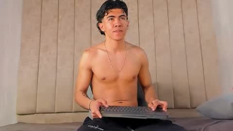 Snapshot of zack_conor chatting on January 7, 3:54 pm zack conor online show from January 7, 3:54 pm