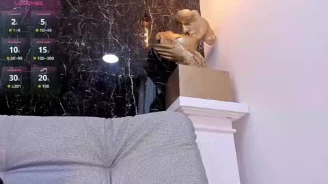 Zack online show from April 14, 6:33 pm