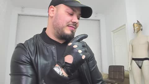 Zack online show from December 23, 12:03 am