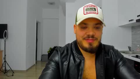 Zack online show from November 6, 12:24 am