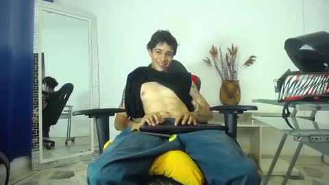 zack online show from January 21, 9:04 pm