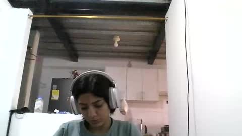 Zafiro online show from March 13, 5:05 pm