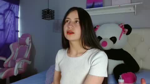 Snapshot of zaida_1 chatting on October 20, 1:27 pm Zaida online show from October 20, 1:27 pm