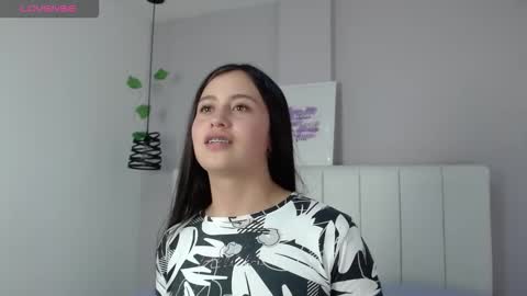 Zaida online show from February 27, 8:23 pm