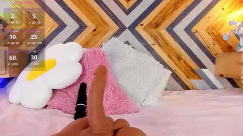 Zaira  online show from January 17, 10:40 pm