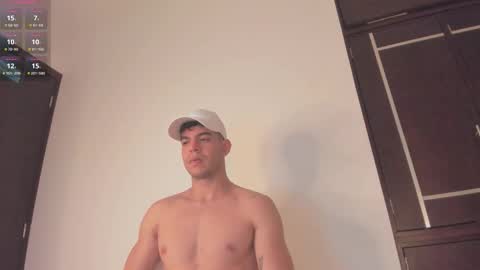 Snapshot of zamir_scott chatting on September 22, 8:57 pm zamir online show from September 22, 8:57 pm