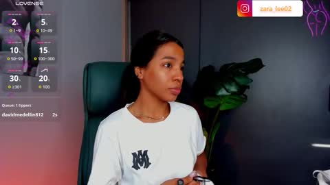 Zara online show from March 9, 11:48 am