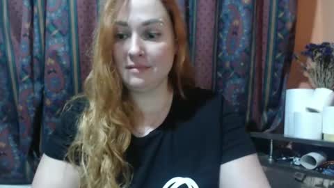 Kate. if im not here im here foxy red333 online show from December 22, 2:46 pm