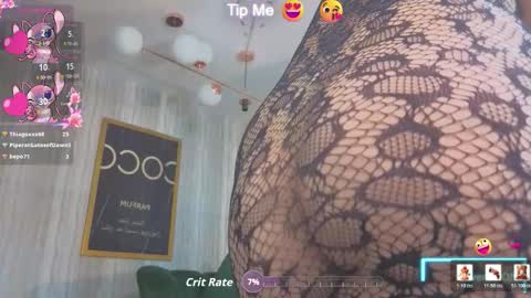 Isabella online show from February 22, 2:20 pm