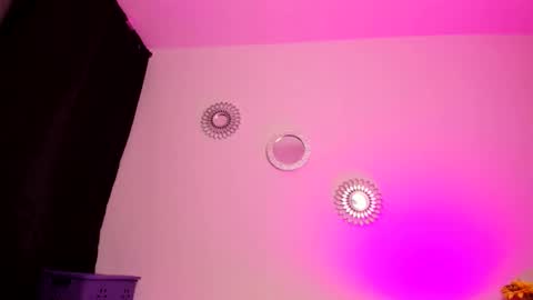 Zaritha Li online show from September 27, 10:24 am