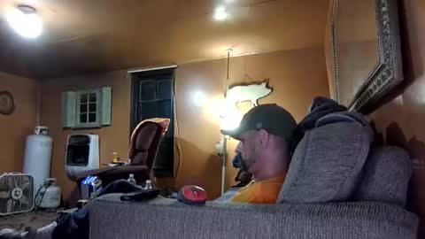 zdbell5thousand1 online show from April 2, 3:03 am