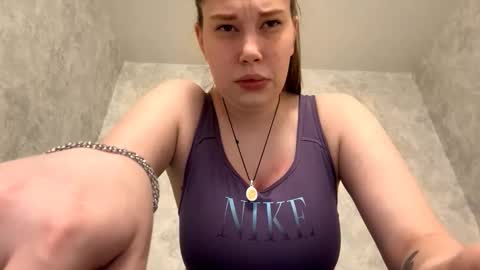 Sindy online show from February 19, 4:06 pm