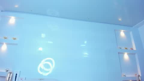 Zenda Evans online show from December 3, 4:13 am