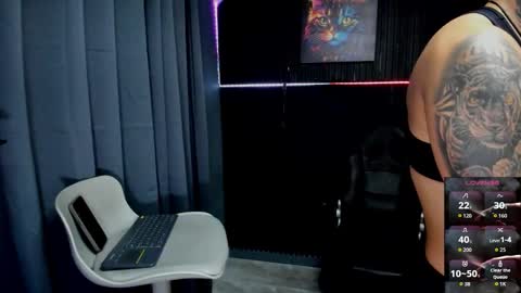 zhoestrong online show from November 21, 11:25 pm