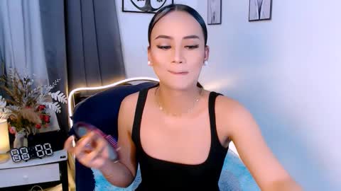 Zia online show from November 11, 4:42 pm