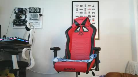 Ziggy online show from February 20, 9:28 pm