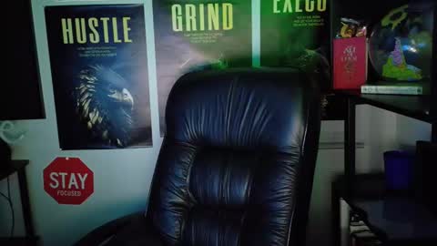 znsecret4fun online show from March 8, 2:45 am