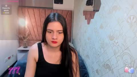 ZOE TAYLOR online show from March 18, 12:00 pm