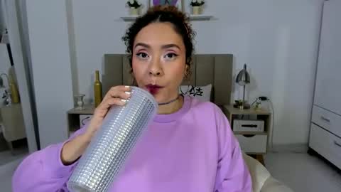 Zoe Gruber online show from June 8, 12:16 am