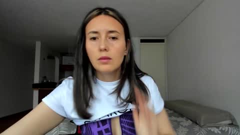 ZOE online show from February 11, 10:35 pm