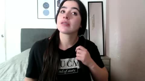 Zoe online show from March 12, 5:49 pm