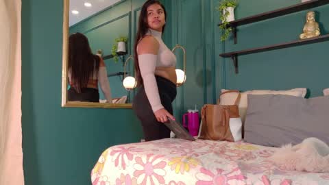 Zoe online show from April 1, 4:13 am