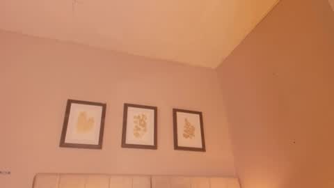 Hi guys i am Zoe  online show from March 28, 11:44 am