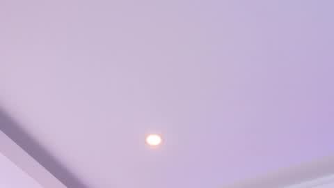 Zoe online show from April 7, 11:34 am