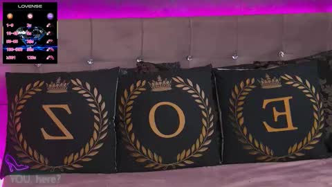 ZoeMesmerize online show from October 3, 4:54 am