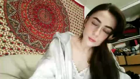 Snapshot of zoepleasing chatting on March 7, 2:36 am zoepleasing online show from March 7, 2:36 am