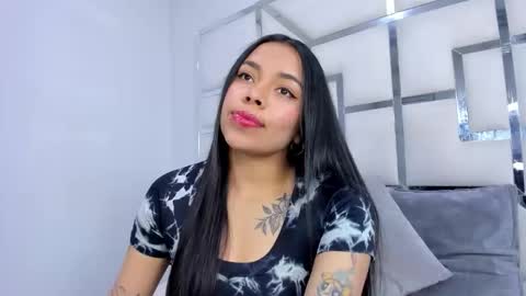 ZoeSwam online show from November 6, 11:57 am