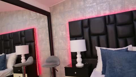 ZoeWilliis online show from October 2, 2:49 pm